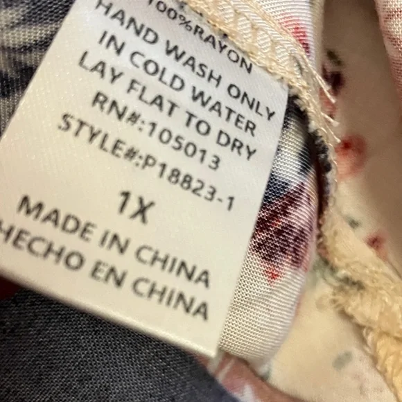 Savanna Jane Multicolor Floral patchwork embroidered Kimono - Picture 5 of 6